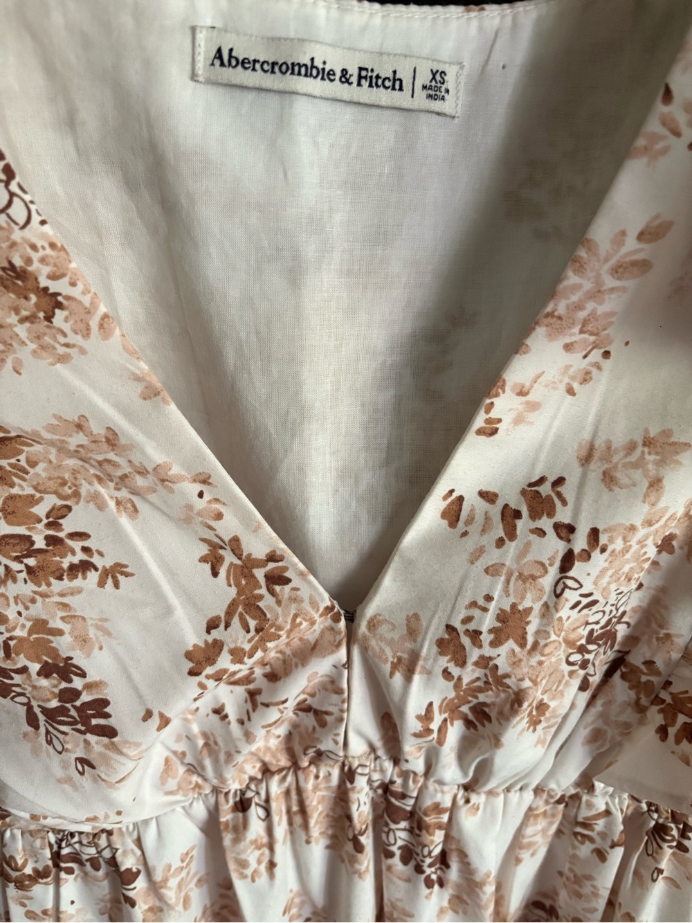 Abercrombie & Fitch Cream Floral Ruffle size XS Maxi Dress - Picture 3 of 12